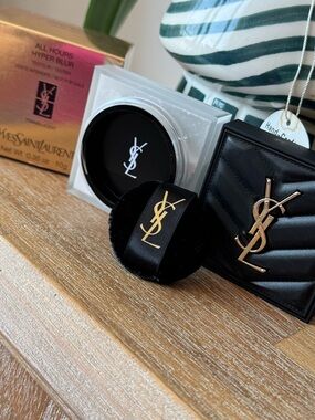 YSL All Hours Hyper Luminize Highlighter Libertine Light 01 Luxury Glow